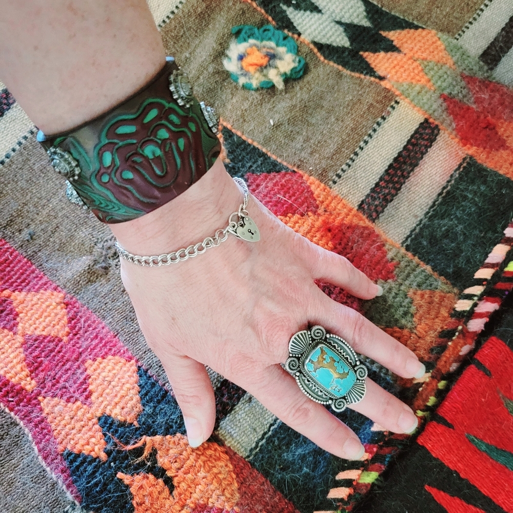 Tooled Rose studded leather bracelet